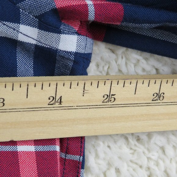 St. John's Bay* Men's Long Sleeve Button Down Curved Hem pocket Shirt~Size Large - Picture 8 of 11